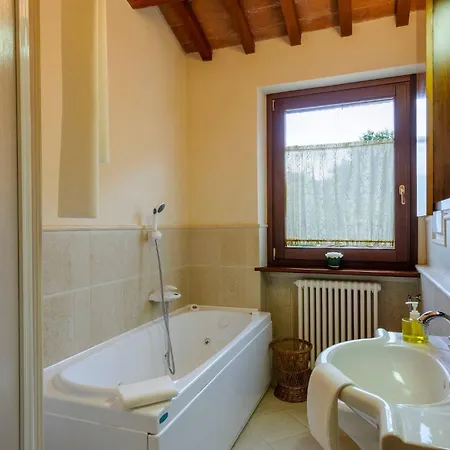 Emilianna 12&2 By Marche Villa *