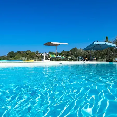 Emilianna 12&2 By Marche Villa Fano