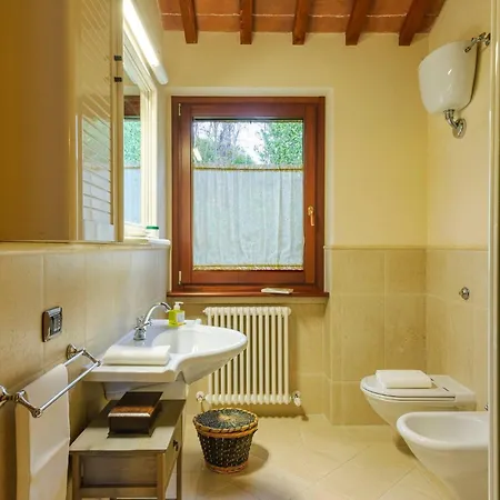 Emilianna 12&2 By Marche Villa