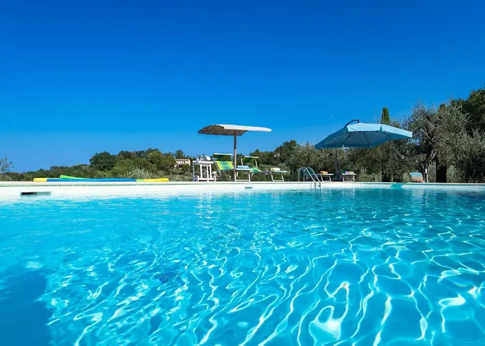 Emilianna 12&2 By Marche Villa Fano