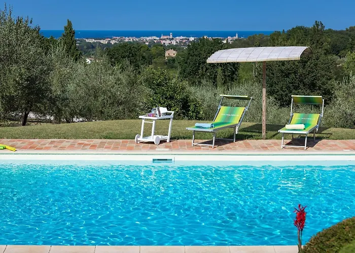 Emilianna 12&2 By Marche Villa