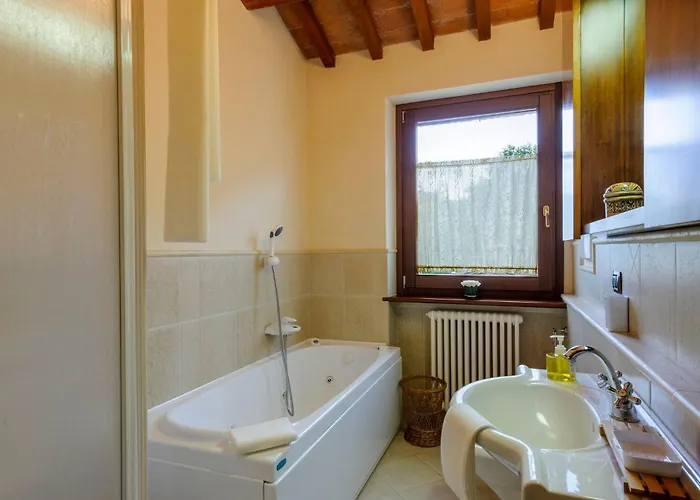 Emilianna 12&2 By Marche Villa *