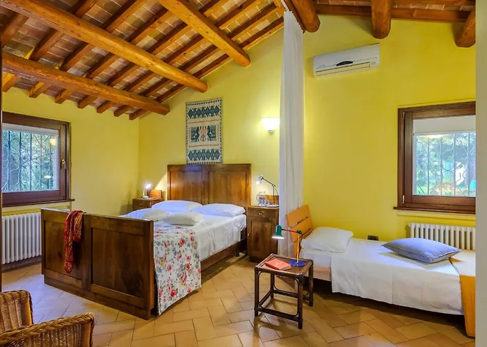 Emilianna 12&2 By Marche * Fano